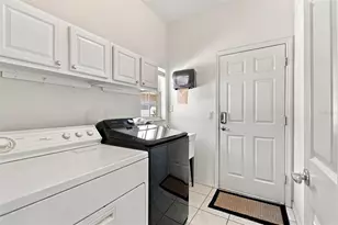 217 Fleming Ln, Davenport, FL 33837 - Photo 25