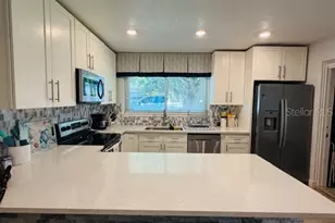 346 Pelican Ave, Daytona Beach, FL 32118 - Photo 7