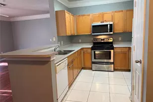 8818 Villa View Cir, Orlando, FL 32821 - Photo 5