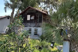 15100 Timber Village Rd, Groveland, FL 34736 - Photo 3