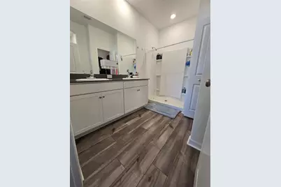 34827 Mulrion Drive, Zephyrhills, FL 33541 - Photo 19