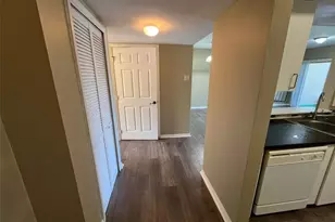 516 Villa Del Sol Cir, Orlando, FL 32824 - Photo 3