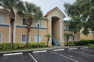 516 Villa Del Sol Cir, Orlando, FL 32824 - Photo 1