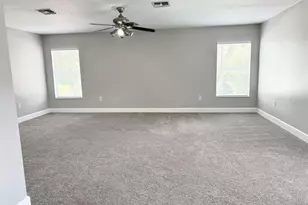 10313 Stratford Pointe Ave, Orlando, FL 32832 - Photo 9