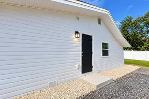 162 Myrtle Rd, Lake Wales, FL 33898 - Photo 1
