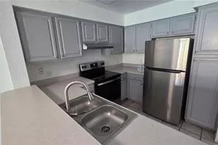 14013 Fairway Island Dr, Orlando, FL 32837 - Photo 17