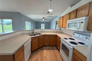3942 Warbler Dr, Winter Haven, FL 33880 - Photo 11