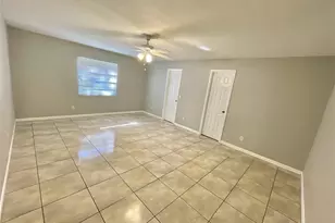 4485 White Oak Cir, Kissimmee, FL 34746 - Photo 9