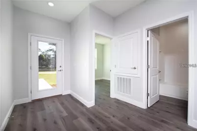 2433 Avenue F NW, Winter Haven, FL 33880 - Photo 3