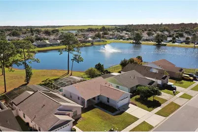 298 Indian Point Circle, Kissimmee, FL 34746 - Photo 5
