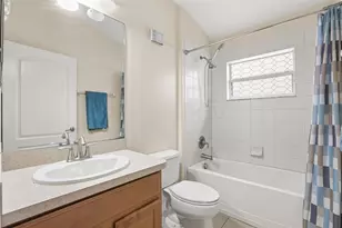 675 Brookeshire Dr, Davenport, FL 33837 - Photo 15