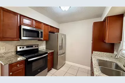 210 N Lone Oak Drive #1, Leesburg, FL 34748 - Photo 3