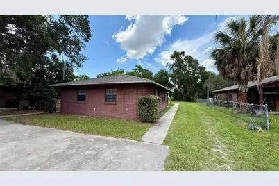 210 N Lone Oak Drive #1, Leesburg, FL 34748 - Photo 1
