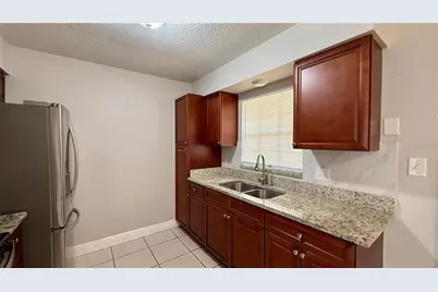 210 N Lone Oak Drive #1, Leesburg, FL 34748 - Photo 5