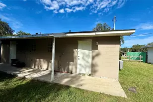 102 Dr Martin Luther King Jr Ave, Wildwood, FL 34785 - Photo 9