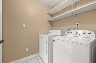 11830 Sindlesham Ct, Orlando, FL 32837 - Photo 25