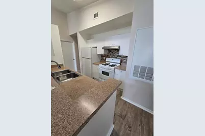 1604 Columbia Arms Circle #216, Kissimmee, FL 34741 - Photo 13