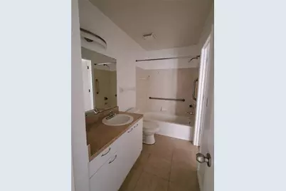 1604 Columbia Arms Circle #216, Kissimmee, FL 34741 - Photo 15