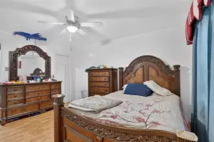 651 Elderwood Ct, Kissimmee, FL 34743 - Photo 9