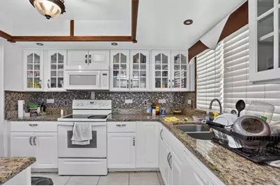 651 Elderwood Court, Kissimmee, FL 34743 - Photo 7