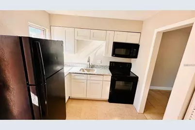 390 W Haines Boulevard #9, Lake Alfred, FL 33850 - Photo 3
