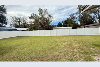 207 Mill Street, Wildwood, FL 34785 - Photo 13
