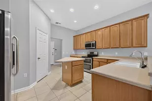 2213 Wandering Oak Terrace, Kissimmee, FL 34746 - Photo 19