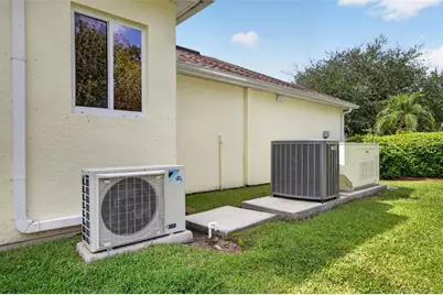 2213 Wandering Oak Terrace, Kissimmee, FL 34746 - Photo 49