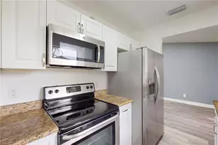 1131 SW London Ln, Port Saint Lucie, FL 34953 - Photo 21