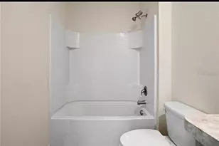 615 Squires Grove Dr, Winter Haven, FL 33880 - Photo 5