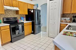 346 Pinewood Dr, Davenport, FL 33896 - Photo 43