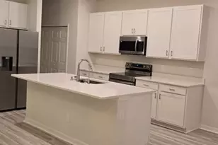 527 Windy Willow Wy, Saint Cloud, FL 34771 - Photo 3