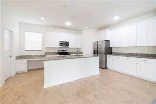 15663 Signature Drive, Winter Garden, FL 34787 - Photo 3