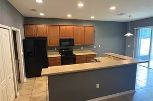 2820 Moonstone Bend, Kissimmee, FL 34758 - Photo 9