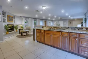 398 Palm Dr, Oviedo, FL 32765 - Photo 5