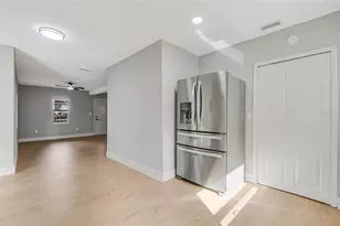 13 N Van Buren Ave, Orlando, FL 32811 - Photo 27
