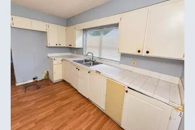 2811 Morgan Street, Tampa, FL 33602 - Photo 3
