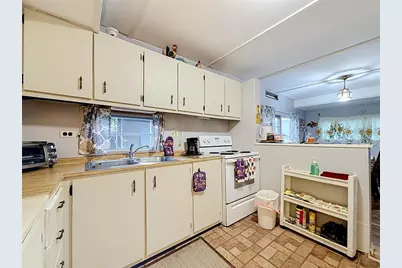 7490 46th Avenue N #101, Saint Petersburg, FL 33709 - Photo 23