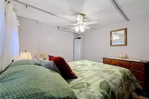 7490 46th Ave N, Saint Petersburg, FL 33709 - Photo 31