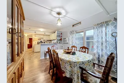 7490 46th Avenue N #101, Saint Petersburg, FL 33709 - Photo 15