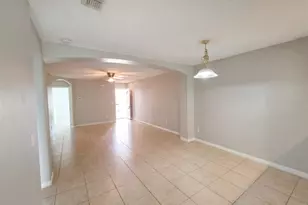 2818 Osprey Cove Pl, Kissimmee, FL 34746 - Photo 3