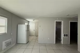 400 Peters St, Wildwood, FL 34785 - Photo 3