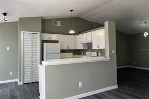2404 Harbor Town Dr, Kissimmee, FL 34744 - Photo 3