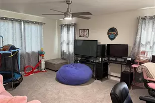 2489 Blowing Breeze Ave, Kissimmee, FL 34744 - Photo 5