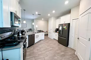 2117 Mountain Pine St, Ocoee, FL 34761 - Photo 15