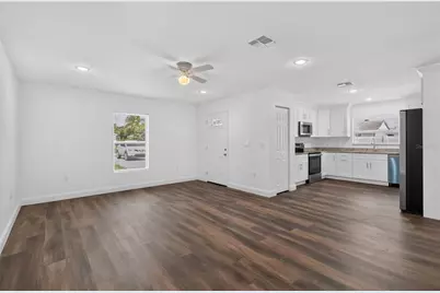 2426 6th St NE, Winter Haven, FL 33881 - Photo 9