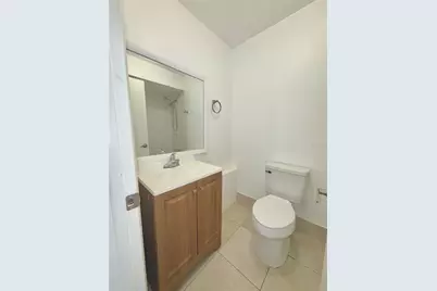 191 Wimbledon Lake Drive, Plantation, FL 33324 - Photo 13