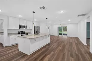 1097 Carefree Cove Dr, Winter Haven, FL 33881 - Photo 9