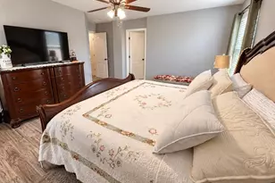 3998 Pemberly Pines Cir, Saint Cloud, FL 34769 - Photo 19