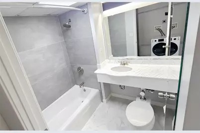 151 E Washington Street #327, Orlando, FL 32801 - Photo 9